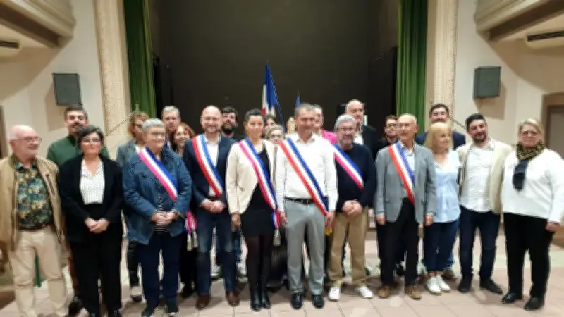 Laurent Obiols élu maire de Puisserguier lors d'un conseil municipal historique
