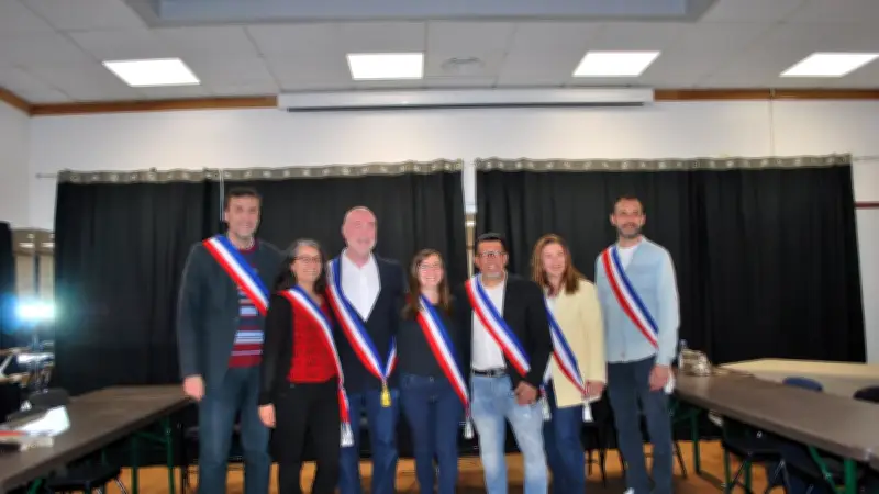 Laurent Sauvagnac élu maire de Vailhauquès, une nouvelle équipe municipale installée