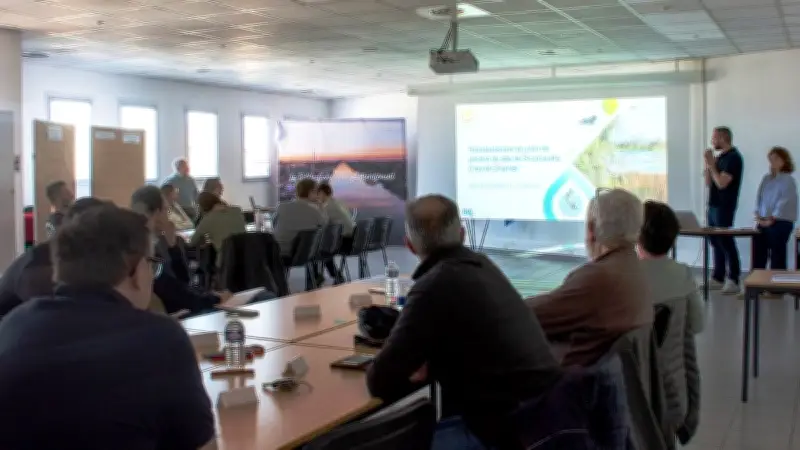 L'avenir des marais en débat à Vauvert : acteurs unis pour une transition écologique