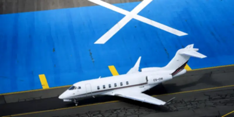 L'aviation d'affaires facture des prix exorbitants pour évacuer les riches du Moyen-Orient