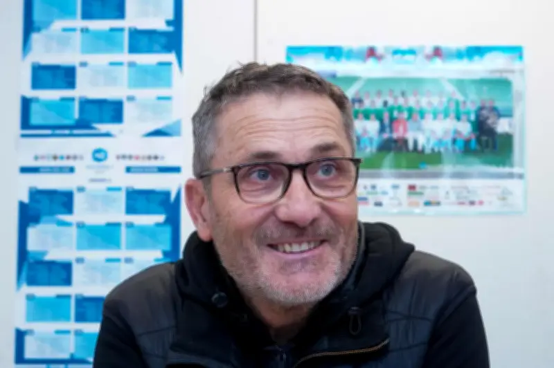 L'Aviron Bayonnais officialise le départ de son entraîneur Alain Pochat pour Amiens