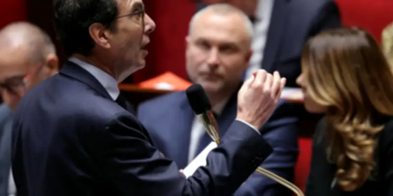 Le budget réduit du ministère du Travail suscite la colère des partenaires sociaux