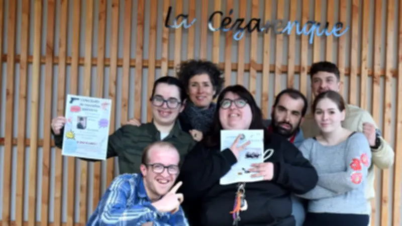 Le "Canard déchaîné" de Génolhac séduit avec son premier numéro