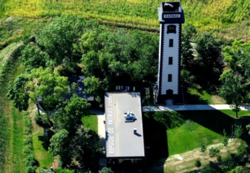 Le Château Loudenne ouvre un comptoir sur l'île de Patiras pour démocratiser l'œnotourisme