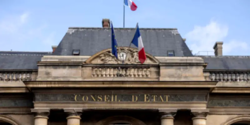 Le Conseil d'État valide la gestion sanitaire de l'État dans l'affaire des laits infantiles contaminés