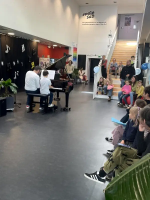 Le Conservatoire des Landes célèbre le Piano Day avec une journée musicale à Pôle Sud