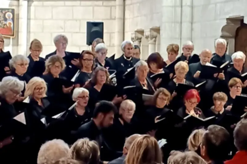Le Grand Chœur du Bassin honore les femmes en concert pour la Journée internationale