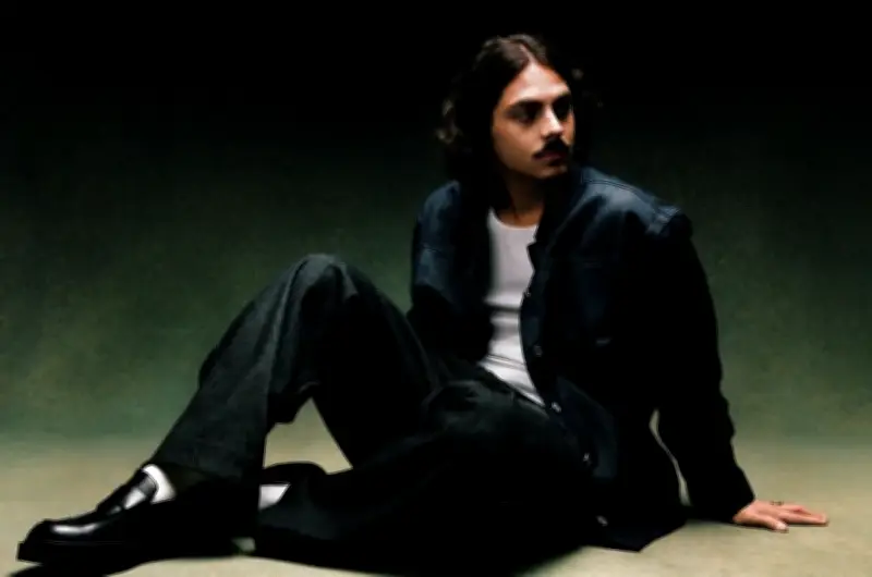 Le groupe 'Des Pieds et des Mains' émerge au bon moment dans la scène musicale française