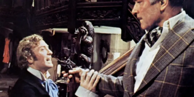 Le Limier sur Arte TV : enquête policière et lutte des classes dans un manoir anglais