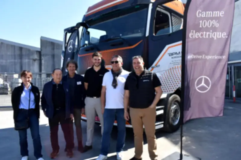 Le lycée Léonard-de-Vinci expose un tracteur électrique Mercedes-Benz pour former aux transports durables