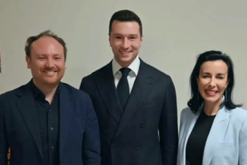 Le maire de Vintimille soutient Alexandra Masson après sa victoire à Menton