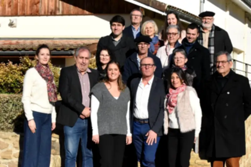 Le maire Jean-Guy Baché présente sa liste pour les municipales, axée sur l'esprit village