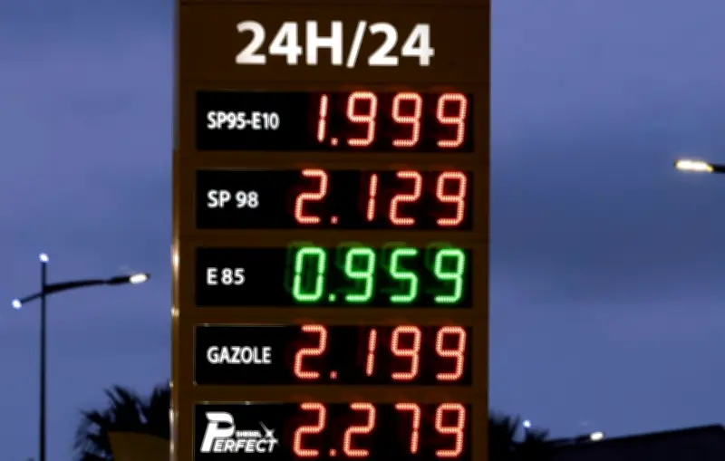 Le ministre Lescure justifie la prudence sur les réserves pétrolières face aux risques prolongés au Moyen-Orient