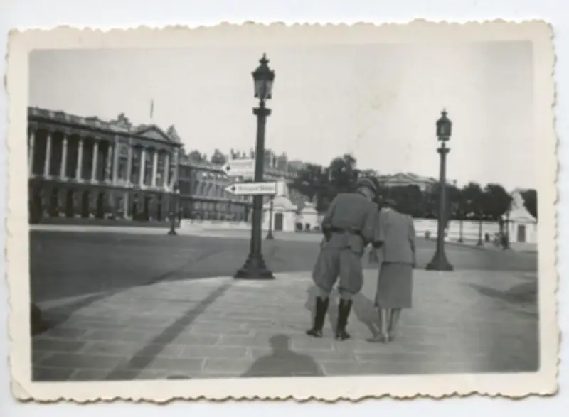 Le mystère du photographe inconnu de l'Occupation révélé par Philippe Broussard