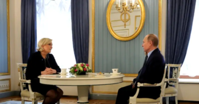 Le Mystère Marine Le Pen : un livre qui explore ses liens géopolitiques embarrassants