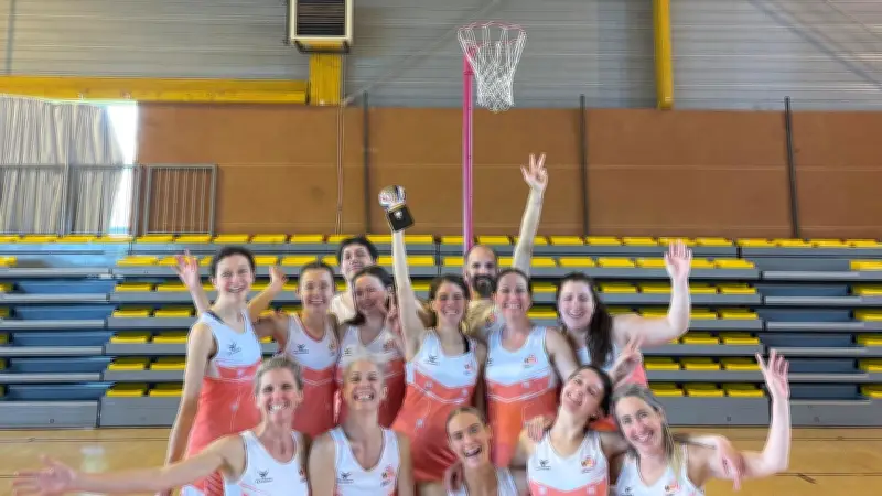 Le Netball Flamingo triomphe en Coupe de France avec un doublé historique