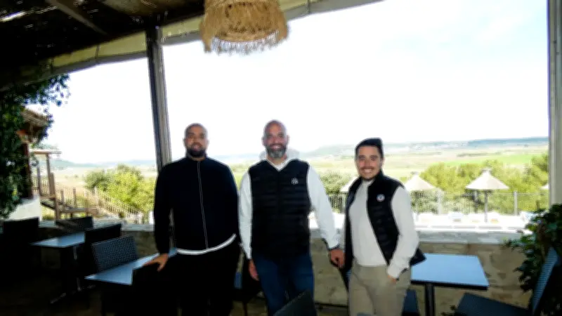 Le Pano, restaurant panoramique, renaît grâce à de jeunes entrepreneurs passionnés