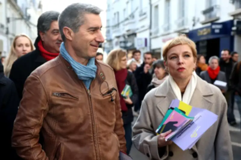 Le paradoxe des municipales : partis invisibles mais omniprésents