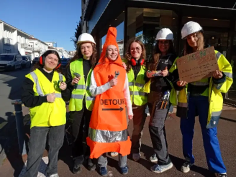 Le Père Cent à Royan : les lycéens face à une concurrence inédite pour leur quête