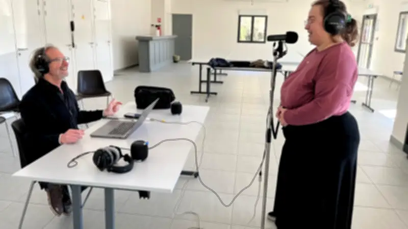 Le Printemps des Poètes célèbre la liberté à Ladoux avec créativité et art sonore