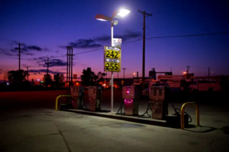 Le prix de l'essence, talon d'Achille de Trump dans sa guerre contre l'Iran