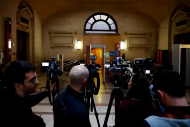 Le procès pour viols de Tariq Ramadan suspendu jusqu'à jeudi