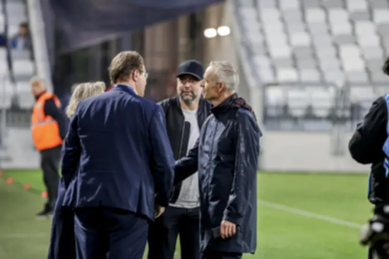 Le président des Girondins visite le centre d'entraînement avant le match crucial
