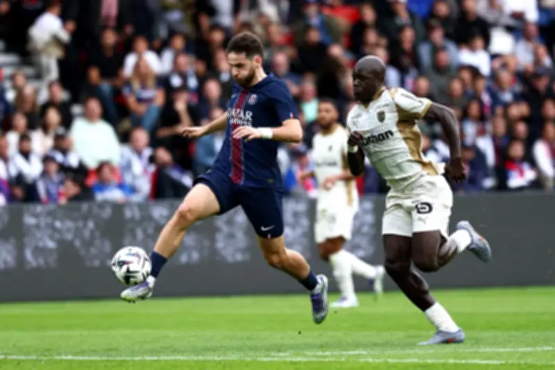 Le PSG demande le report de son match contre Lens pour préparer Liverpool