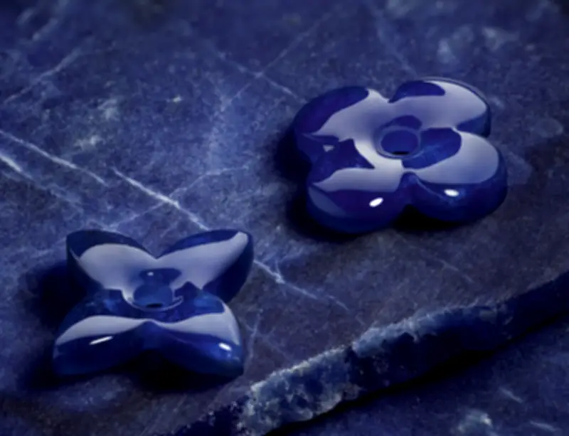 Le quadrilobe gothique : du Moyen Âge au bijou contemporain chez Louis Vuitton