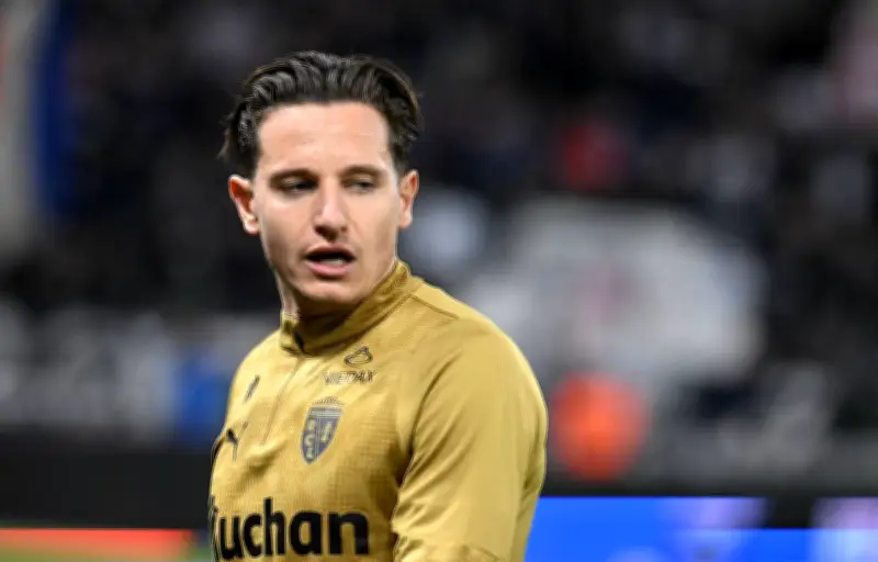 Le RC Lens efface l'affront de Metz et revient à un point du PSG en Ligue 1