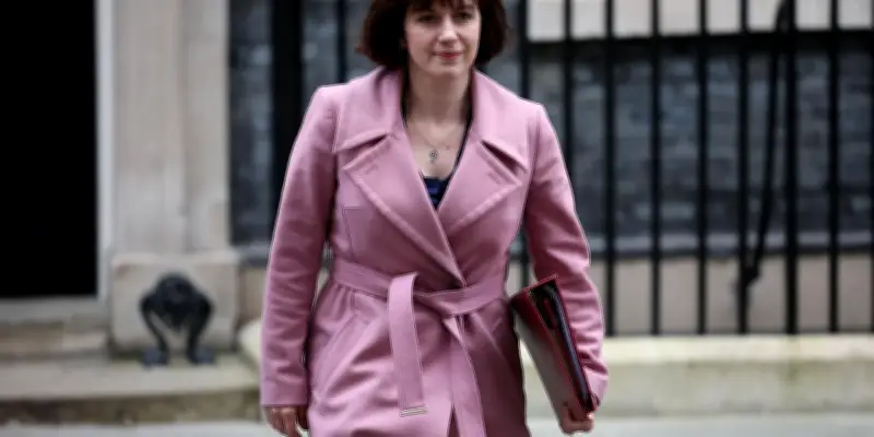 Le Royaume-Uni rejette l'interdiction des réseaux sociaux pour les moins de 16 ans