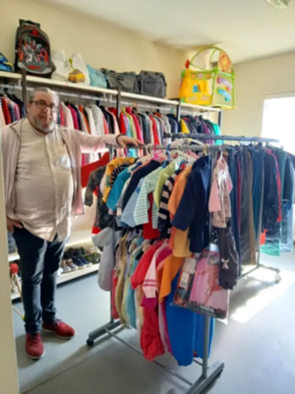 Le Secours catholique rouvre sa boutique solidaire à Pont-l’Abbé-d’Arnoult