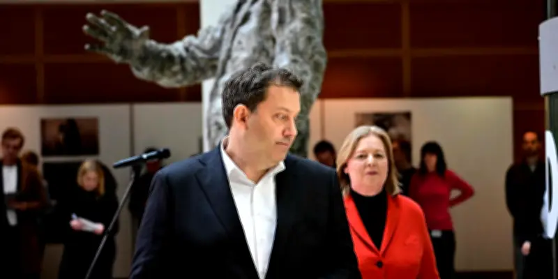 Le SPD allemand opère un virage social-libéral suite à sa défaite électorale