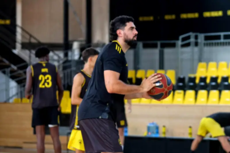 Le SRB préserve son ailier fort avant le choc contre Pau en Élite 2