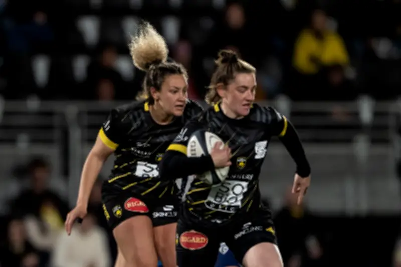 Le Stade Rochelais domine Perpignan 67-10 en Élite 2F de rugby féminin