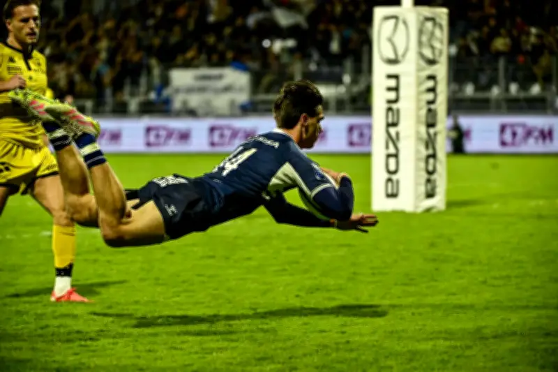 Le SUA s'impose largement contre Carcassonne et vise le top 6