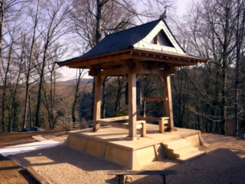 Le temple zen de Kanshoji accueille une cloche japonaise traditionnelle