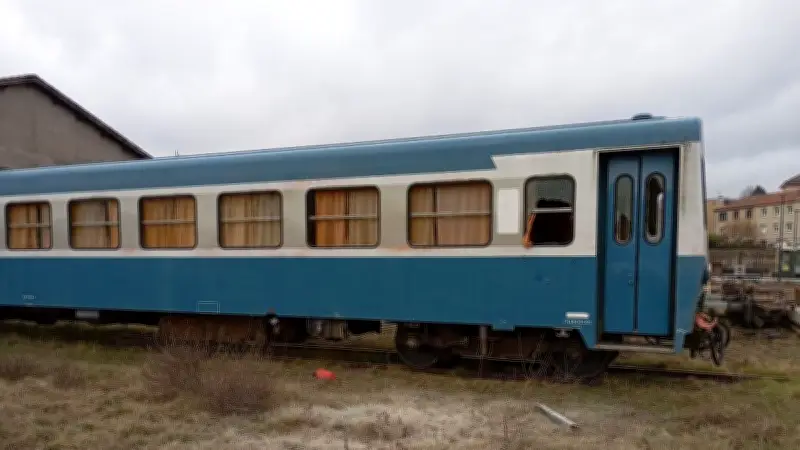 Le Train bleu vandalisé à Langogne avant son voyage historique vers Sète