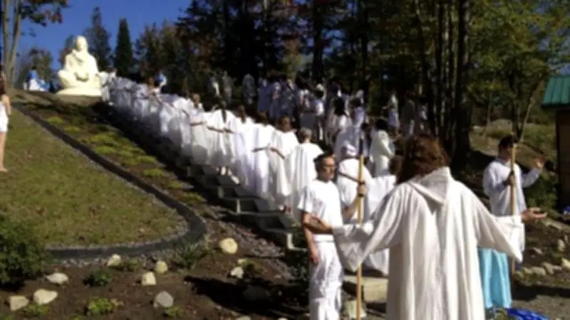 Le 'village sacré' des Esséniens menacé de démolition pour constructions illégales