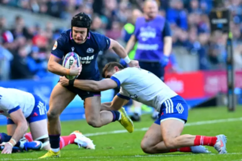 Le XV de France sombre en Écosse : une défaite historique (50-40) avant l'ultime défi face à l'Angleterre