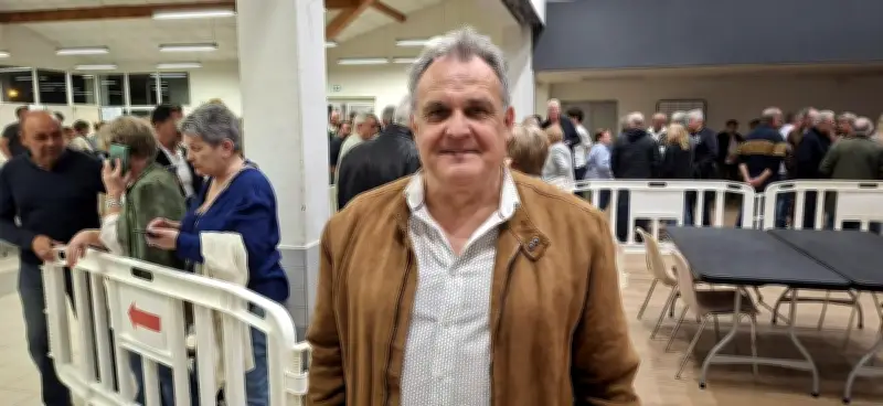 Élections municipales dans le Pays grenadois : une victoire serrée à Artassenx, un plébiscite à Grenade