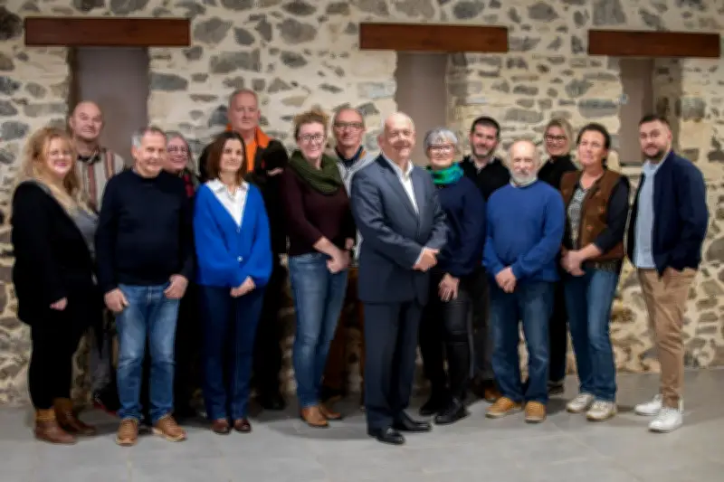 Élections municipales à Habas : Daniel Vigneau présente son programme face à Damien Delavoie