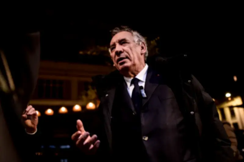 Élections municipales à Pau : le scrutin sous tension après la censure de Bayrou