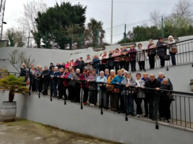 Les aînés de Saint-Pierre-d'Irube traversent la frontière pour une journée conviviale en Espagne