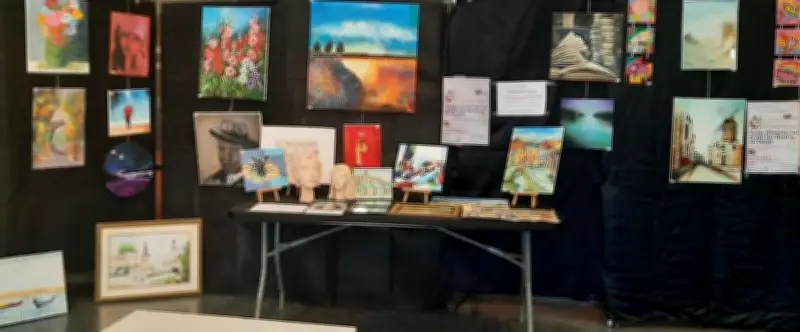 Les Artistes des Bords de Jalles exposent pour les Restos du cœur à Saint-Médard-en-Jalles