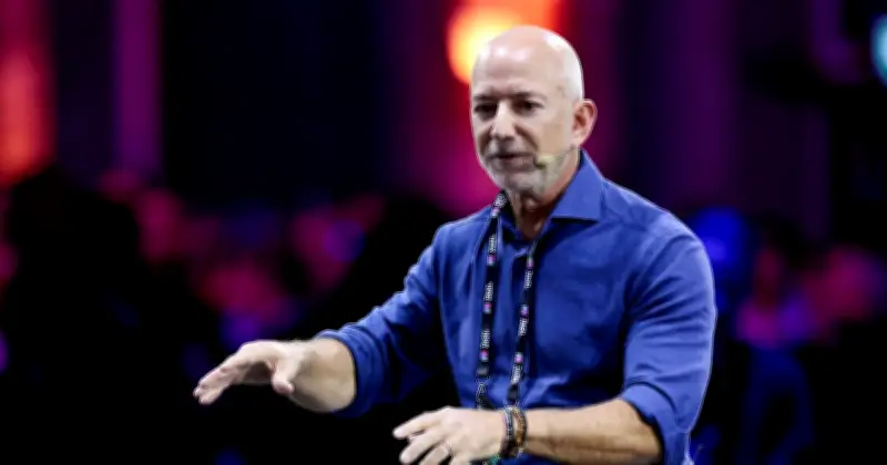 Les assistants IA autonomes déclenchent des pannes critiques : Amazon et Replit dans la tourmente