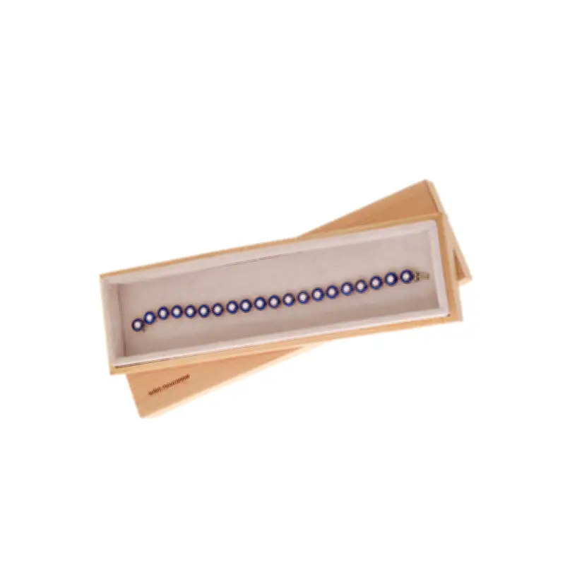 Les bijoux comme valeur refuge : de l'or massif aux techniques décoratives renaissantes