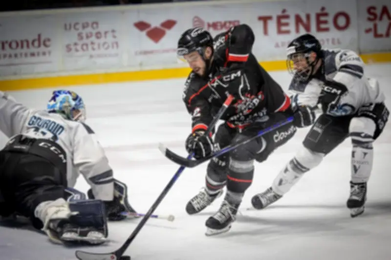 Les Boxers de Bordeaux dominent Marseille en prélude aux play-offs
