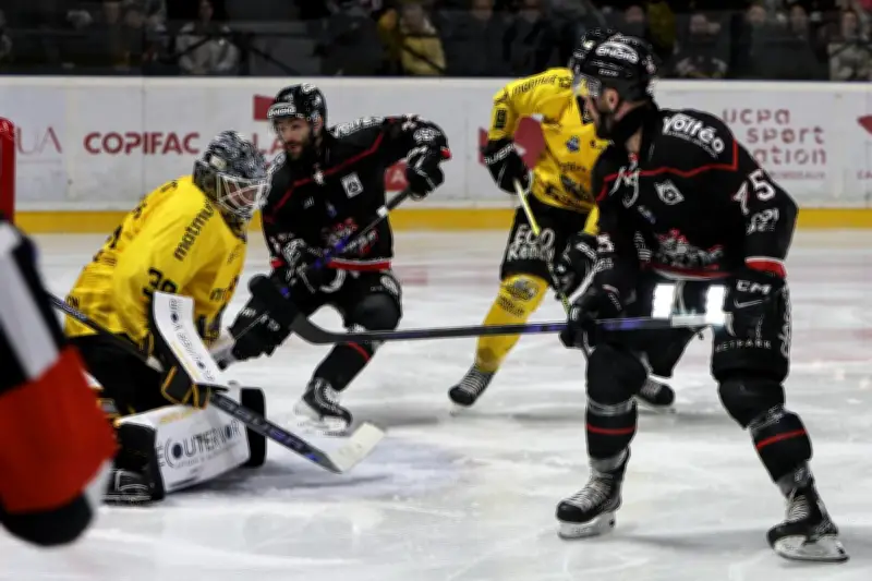 Les Boxers de Bordeaux s'inclinent face à Rouen : une cinquième défaite inquiétante avant les playoffs