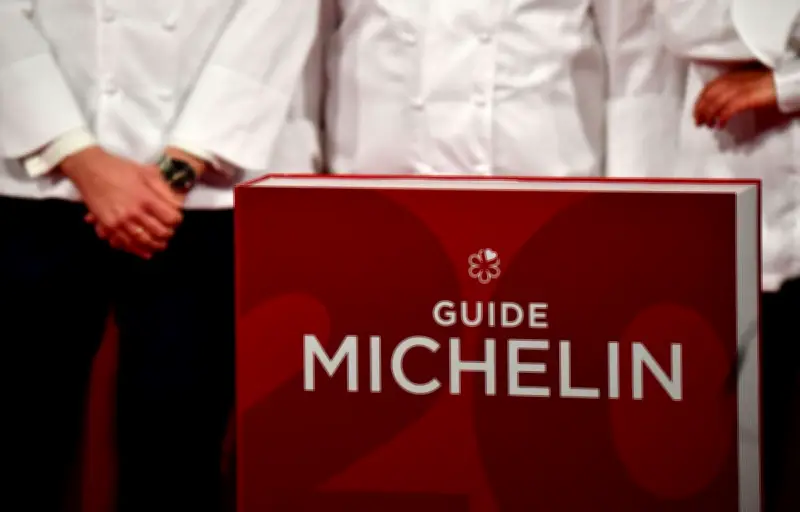 Les chefs tournent le dos au Guide Michelin pour retrouver leur liberté culinaire